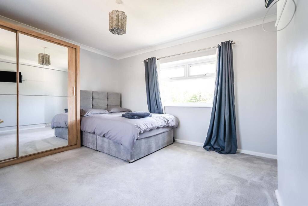 Beautiful 3 Bedroom Home, 10 Minutes Walk To Beach. Cleethorpes Kültér fotó